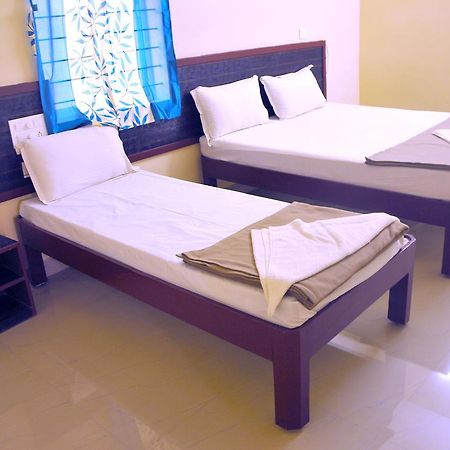 Ksr Grands Hotel Tirupati Esterno foto
